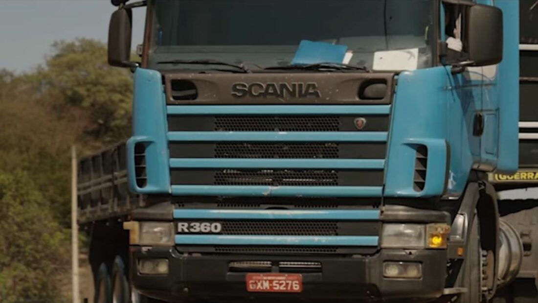 Amigos do Trecho: An Intimate Portrait of Brazil’s Trucking Life and the Road