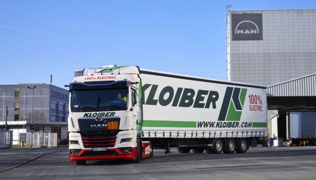 Kloiber lanseeraa ensimmäisen MAN eTruckin osana MANin 15 kuorma-auton sähköistysponnistusta