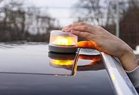 Κατανόηση των Επιπτώσεων των Ελλείψεων Φάρων V-16 και των Κανόνων για Φορτηγά 44 Τόνων στις Μεταφορές στην Ισπανία