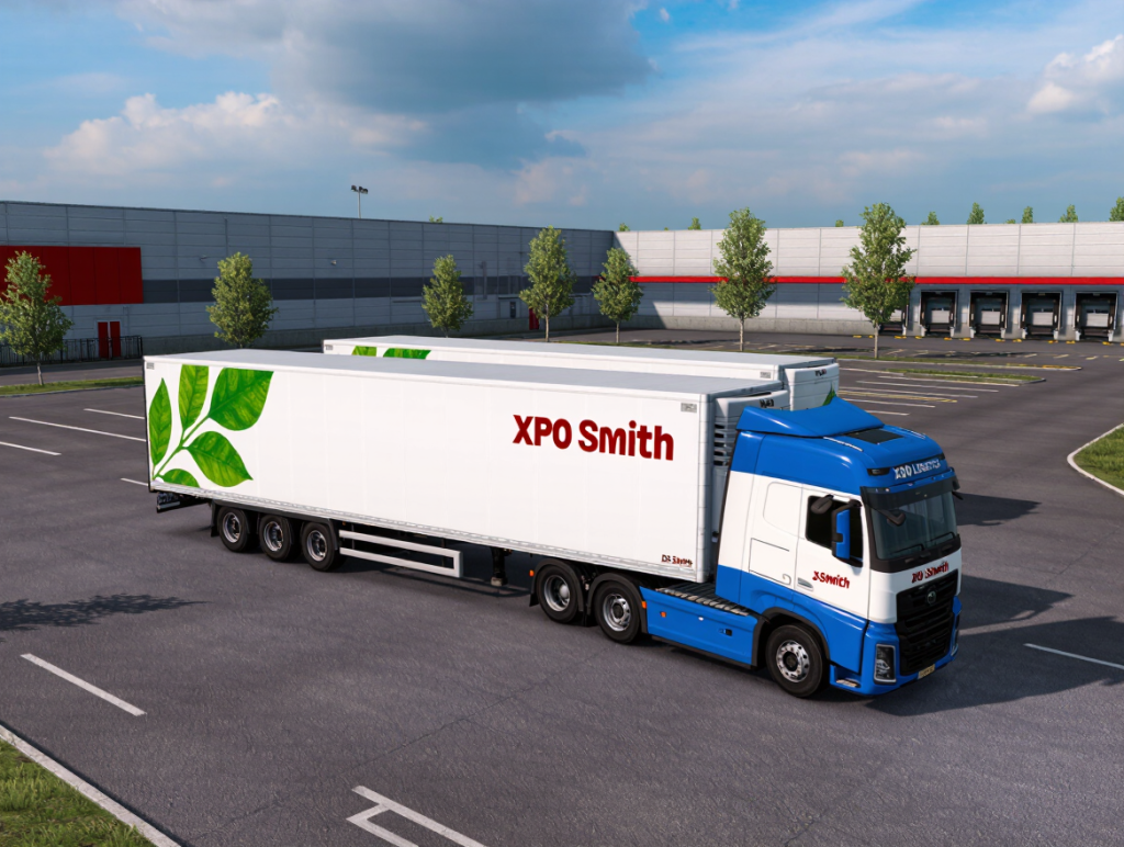 DS Smith främjar miljövänliga transporter genom att driftsätta XPO Logistics dubbeltrailer