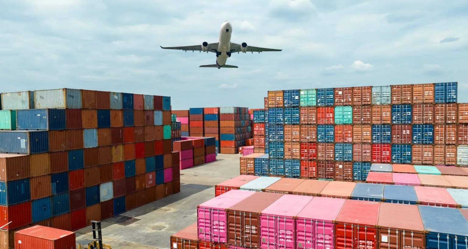 How structural volatility in global value chains forces new logistics thinking and resilience
