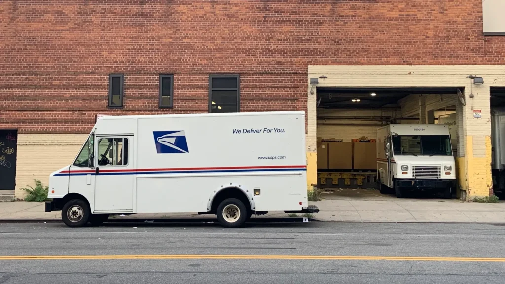 USPS launches reverse-auction portal to reserve access to DDUs and local processing centers