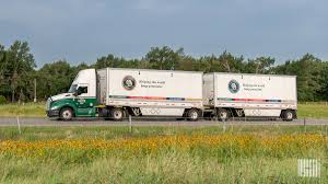 Old Dominion Freight Line posts smaller revenue and volume declines in February