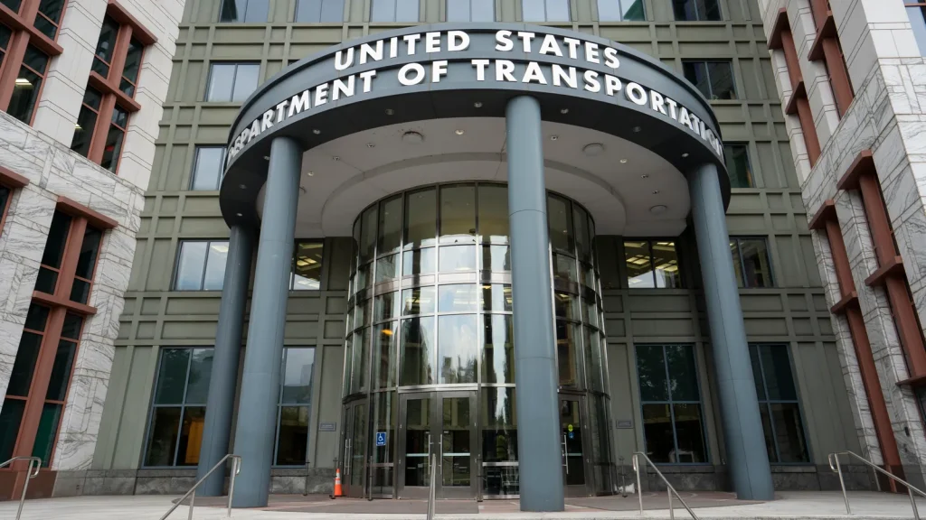 FMCSA moves to stop DOT-number switching, tighten carrier oversight and boost road safety