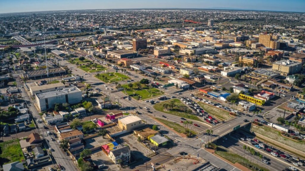 Redwood strengthens Mexico gateway with EELCO takeover and new Port of Laredo capacity