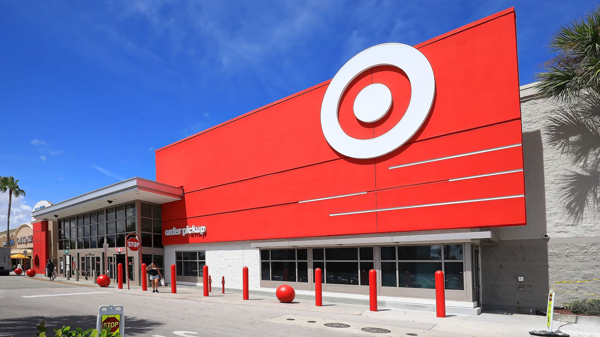 Target increases next‑day delivery footprint, reaching 60% of U.S. population and reshaping local fulfillment